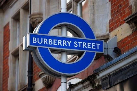 burberry streets website